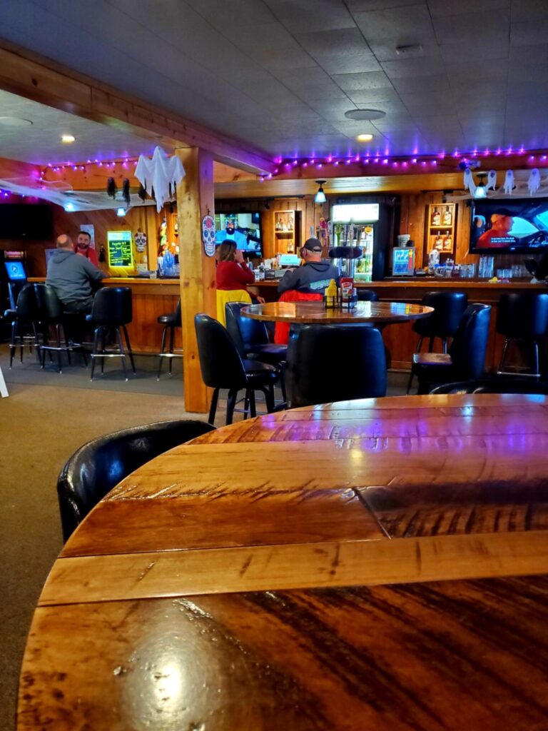 Erin's Pub 'N' Grub 1